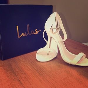 Brand new Lulu’s strappy stilettos!!
